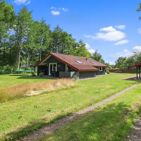 Annaline - 10km From The Sea By Interhome *